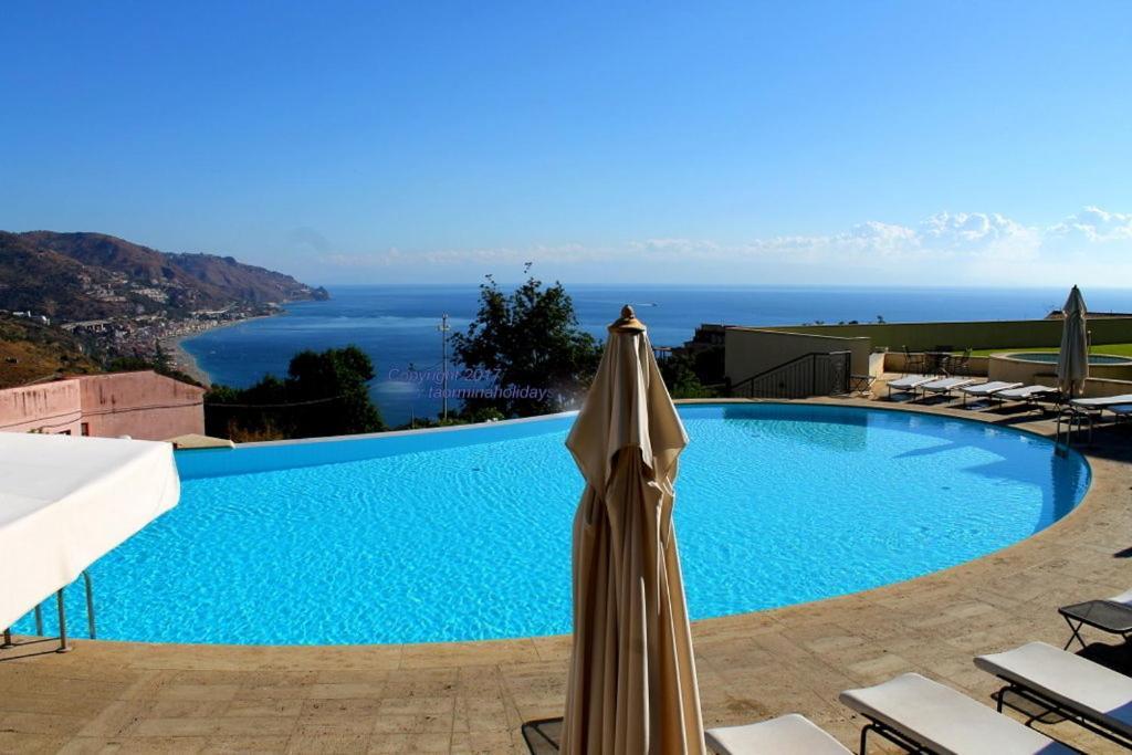 Ninfa Apartment - Taormina Holidays Exteriör bild