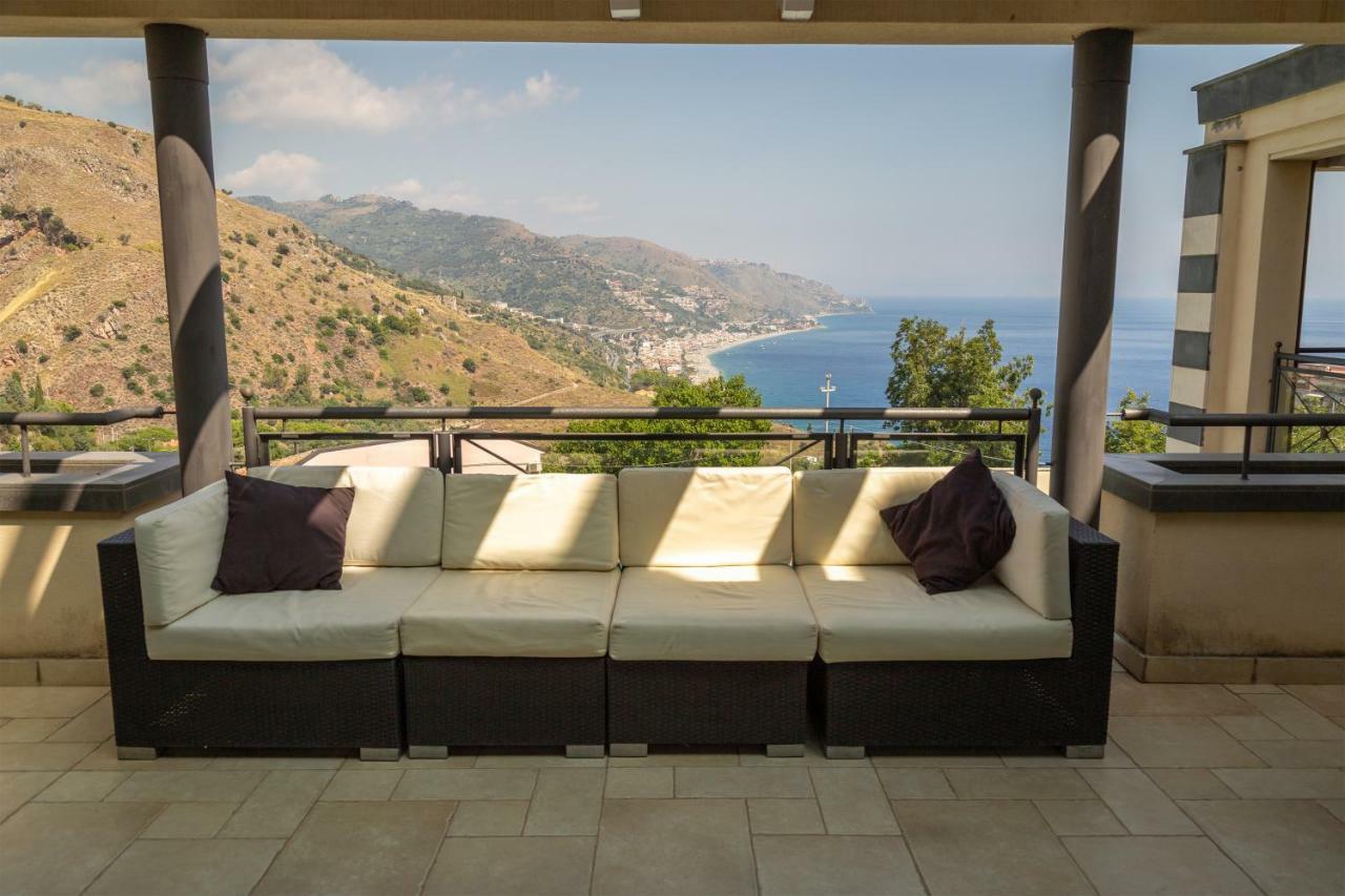 Ninfa Apartment - Taormina Holidays Exteriör bild