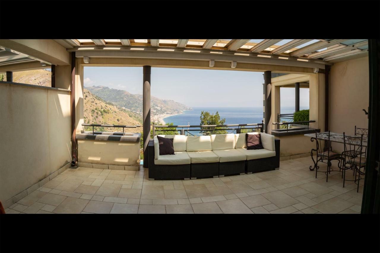 Ninfa Apartment - Taormina Holidays Exteriör bild